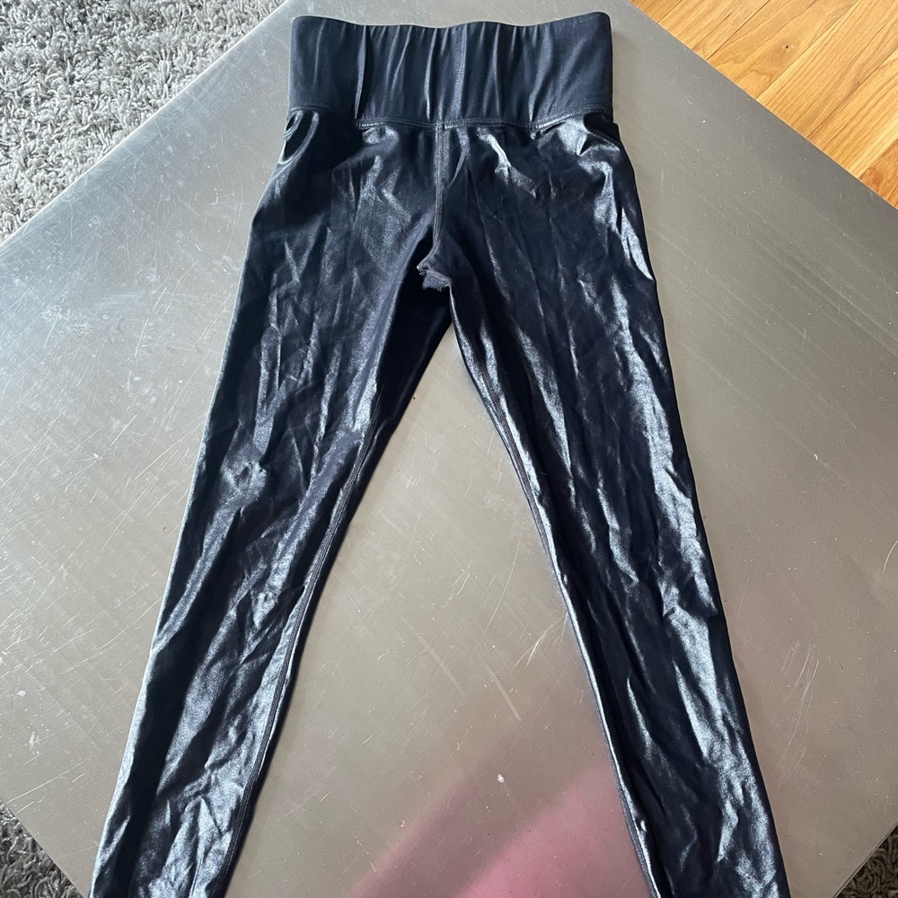 High Rise Full-Length Legging in Takara Shine - Black